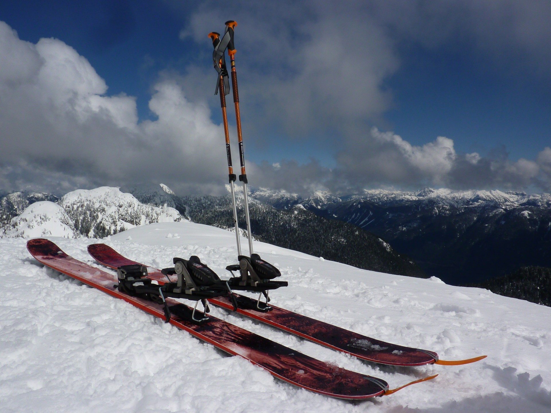 The right ski equipment can take you to amazing vistas.