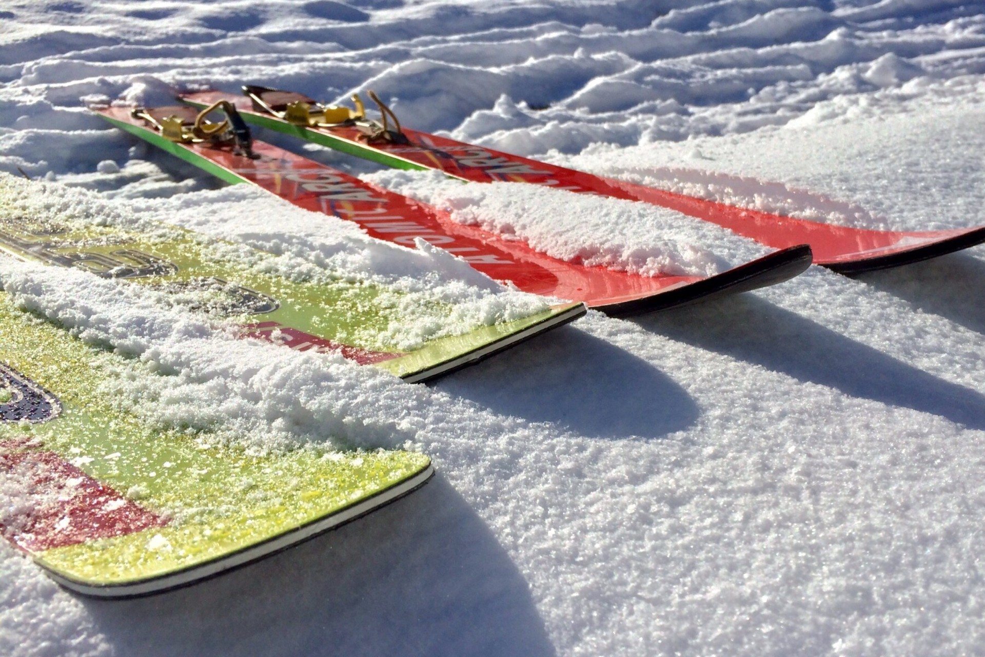It is important to choose the right ski shape for your style of skiing.