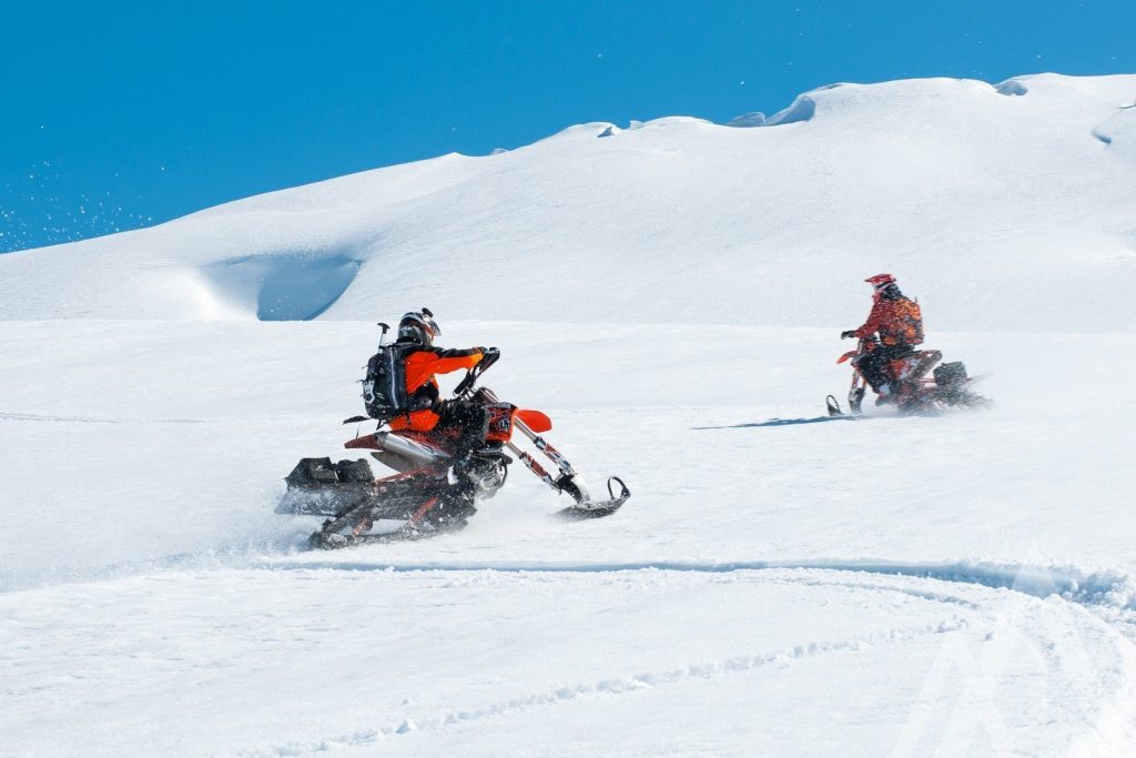 Heli-snowbiking is the newest hybrid sport to try on your Whistler ski holiday. 